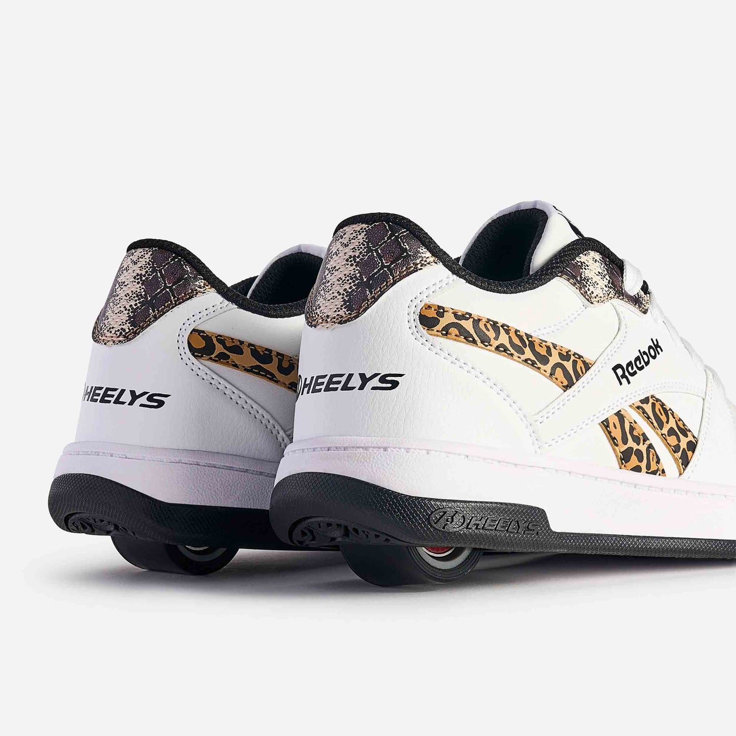 Reebok BB4500 Low Adults